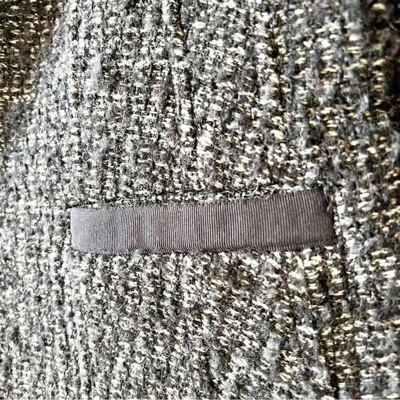 Ann Taylor‎ Black Boucle Blazer Size 4 Chiffon Trim Clueless Wool Blend Office - Picture 8 of 9